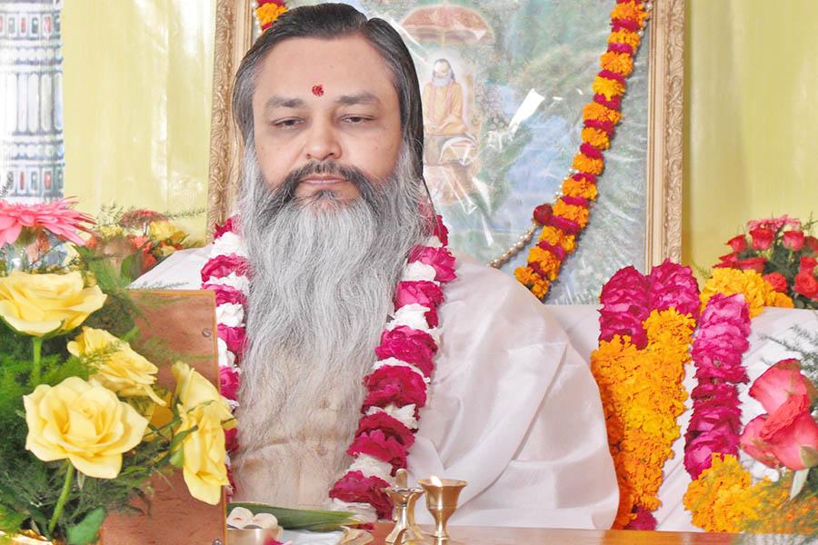 Brahmachari Girish Ji's 50th Birthday was celebrated at MCEE Campus Bhopal in August 2010. Maha Rudrabhishek was performed and Bhajans sandhya was organised by Maharishi Vidya Mandir National Office Staff.